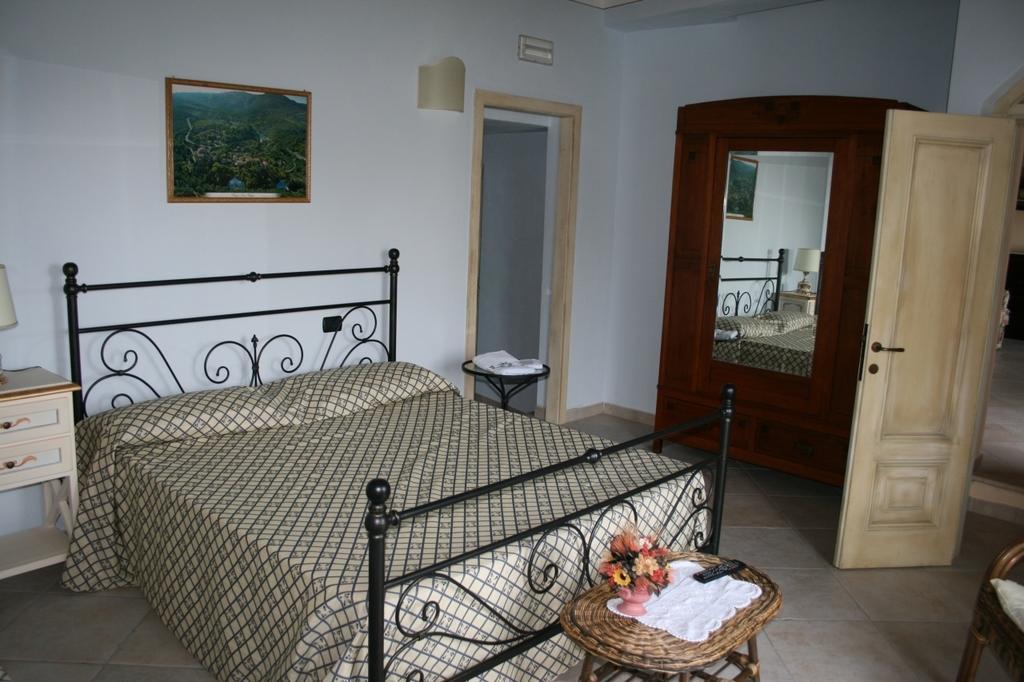 Casa Vacanze San Francesco Bagni San Filippo Chambre photo